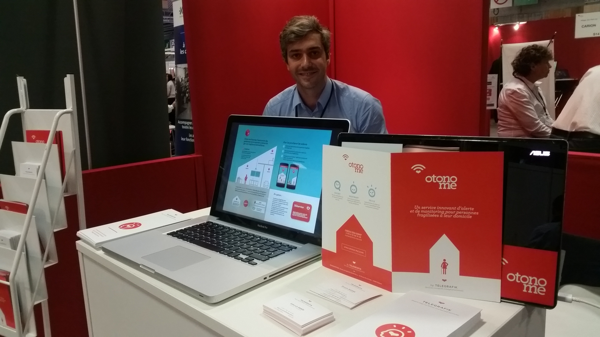 Romain miquel sur le stand Telegrafik - Silver economy expo 2016